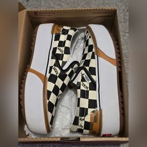 Vans Checkerboard Slip-On Stacked (Multi/True White)